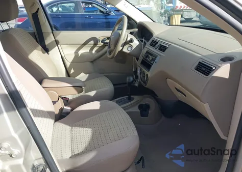 2006 Ford Focus Zx4 из США, поврежденный, VIN 1FAFP34N86W178571